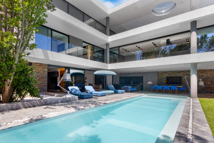5 Bedroom Property for Sale in Camps Bay Western Cape